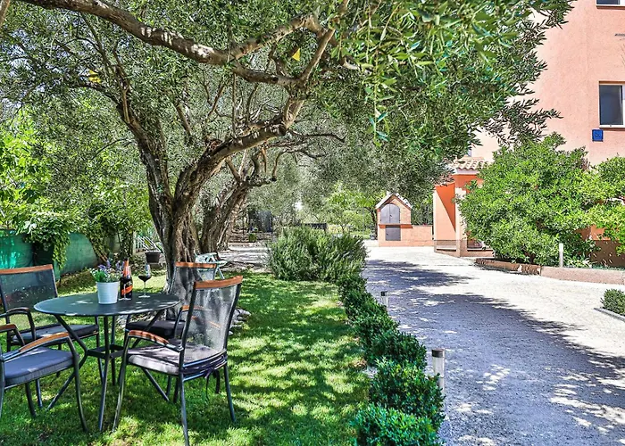 Casa vacanze Lovely In Kastel Luksic *