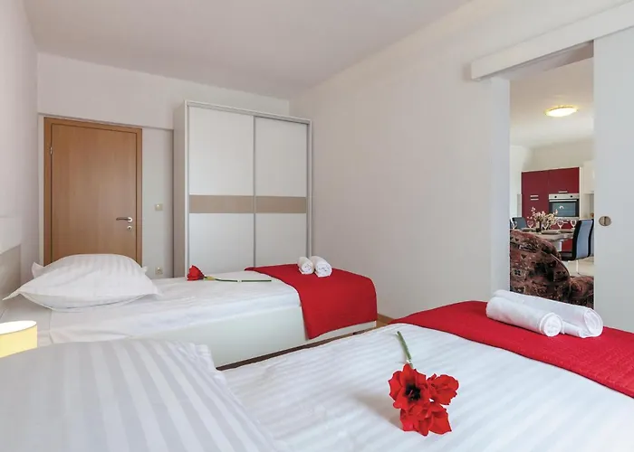 Casa vacanze Lovely In Kastel Luksic Kaštela