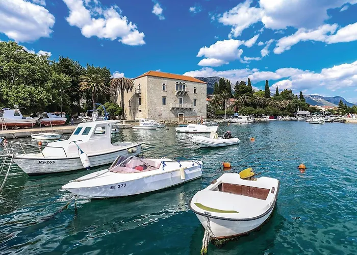 Lovely In Kastel Luksic Casa vacanze Kaštela
